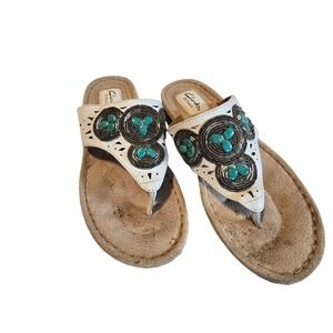 Clarks Artisan White Leather Flip Flop Thongs Sandals Womens 8M Turquoise Silver